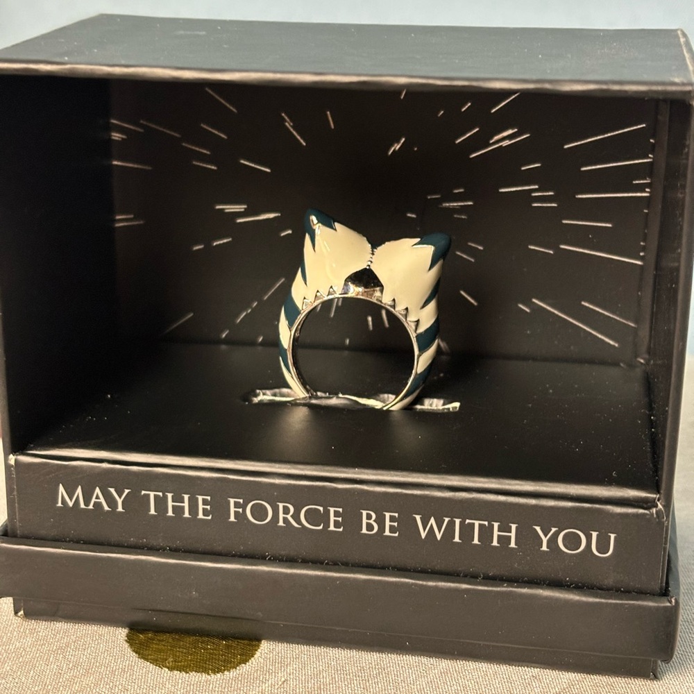 RockLove Her Universe Star Wars Ahsoka Tano RING - size 7